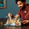 LEGO 76419 Castillo de Hogwarts y terrenos de Harry Potter, gran set para adultos con escenarios icónicos: Gran Comedor, Cámara de los Secretos y más, San Valentín