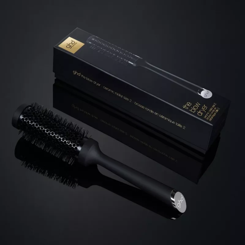 Cepillo de pelo redondo GHD negro