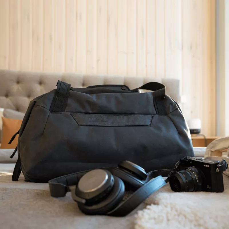 Thule | TAWD-135 Aion | Bolsa duffel 35L | Bolsa | negro | correa de hombro
