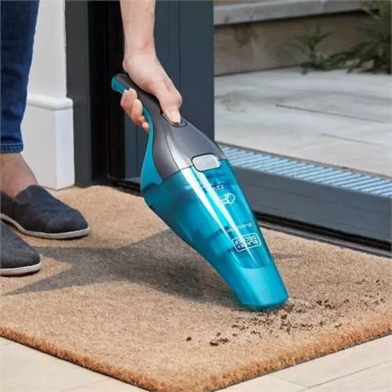 Aspirador de mano Black & Decker WDC215WA — limpieza en seco 0,385 l, 7,2 V Li-Ion, 14 AW de succión, 10 min de autonomía