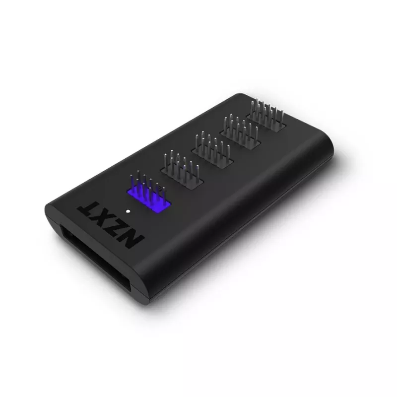 NZXT Hub de expansión USB 2.0 interno Gen 3 - Negro