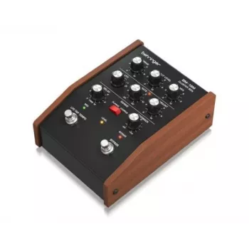 Behringer BM-18M CLUSTER BOX pedal de efectos para guitarra