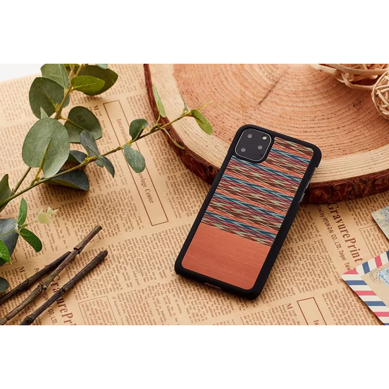 Funda de smartphone man and wood para iPhone 11 Pro – cuadros marrones con borde negro