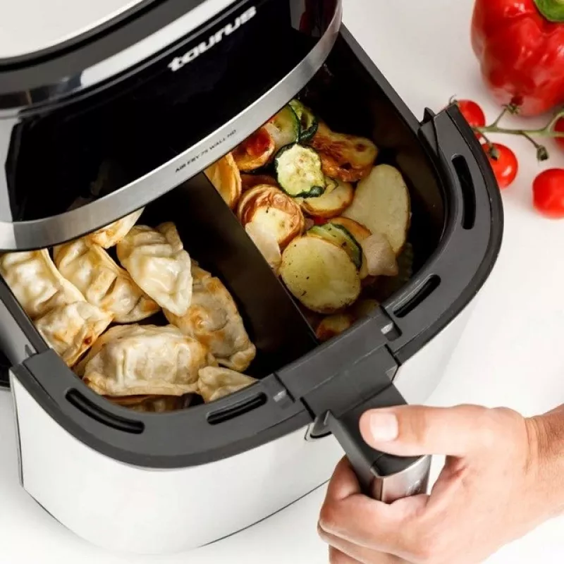 Freidora de aire Taurus Air Fry 7S 1600W 6,5L, acero inoxidable, 8 programas, 80–200°C, control táctil