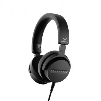 Auriculares over-ear Beyerdynamic DJ 300 Pro X — monitores DJ cerrados con cable, drivers de 45 mm, 48 Ω, 5–35 kHz