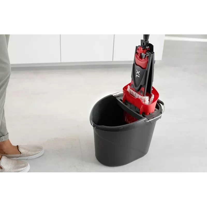 Fregona VILEDA Ultramax XL Box — cabezal giratorio de microfibra 360° lavable, plegable, para suelos duros