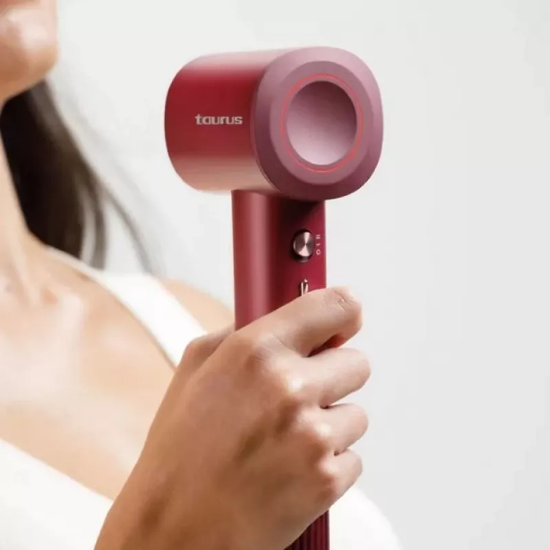 Taurus Digital Force AI secador de pelo con ionización y tecnología IA