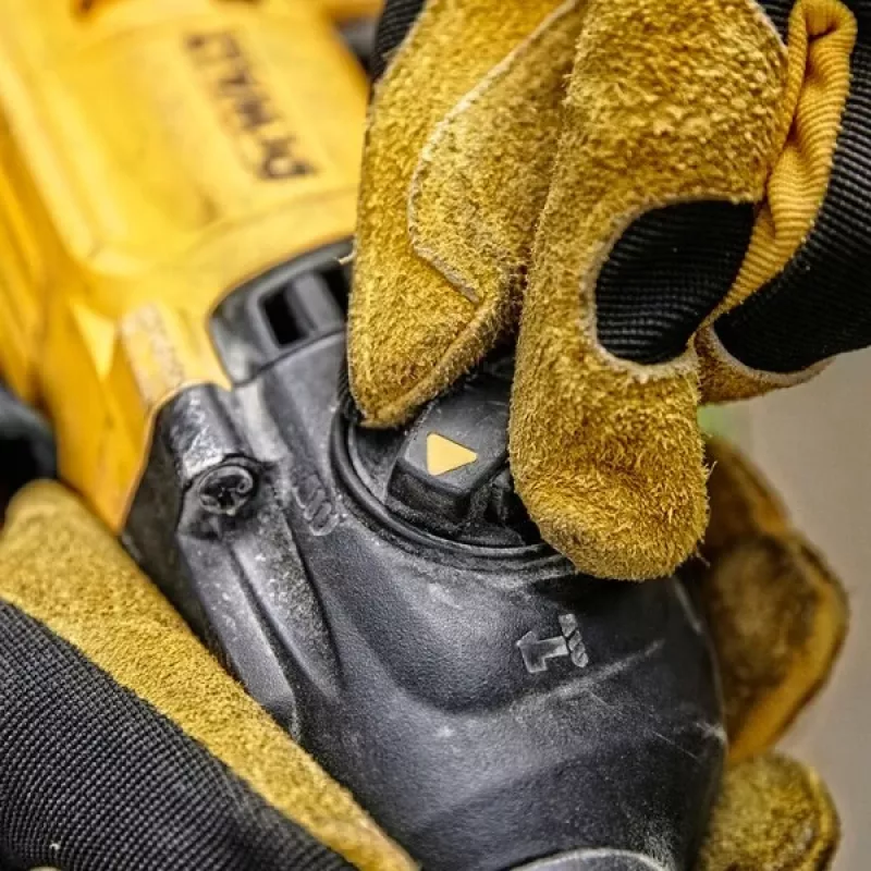 Martillo perforador DeWALT D25134K-QS 800 W sin llave