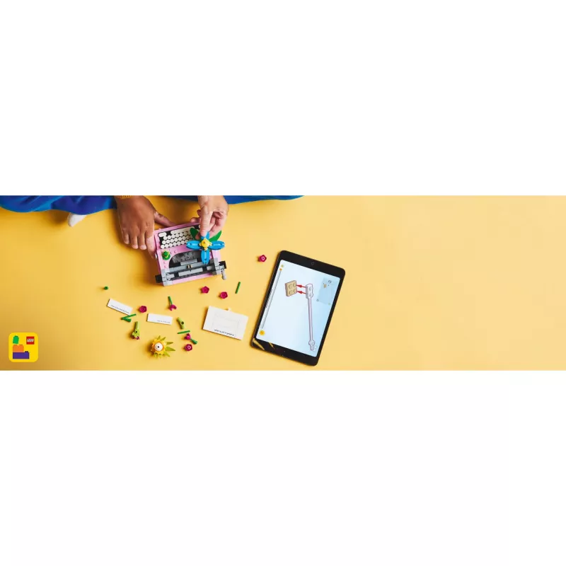 LEGO CREATOR 3 en 1 31169 Máquina de escribir de flores