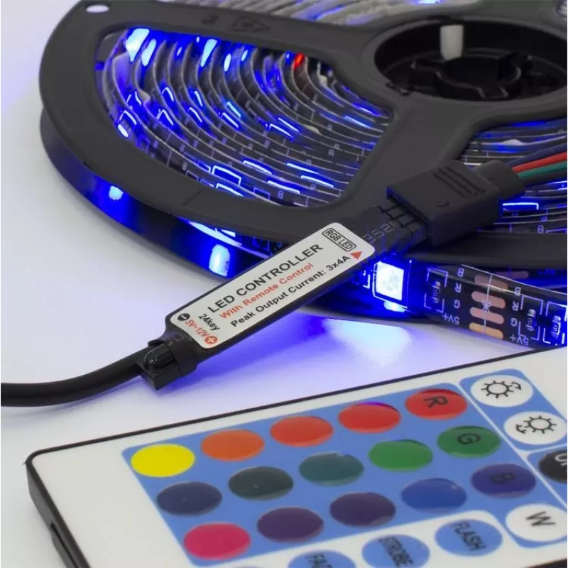 Tira LED White Shark Helios LED-05 RGB con mando a distancia