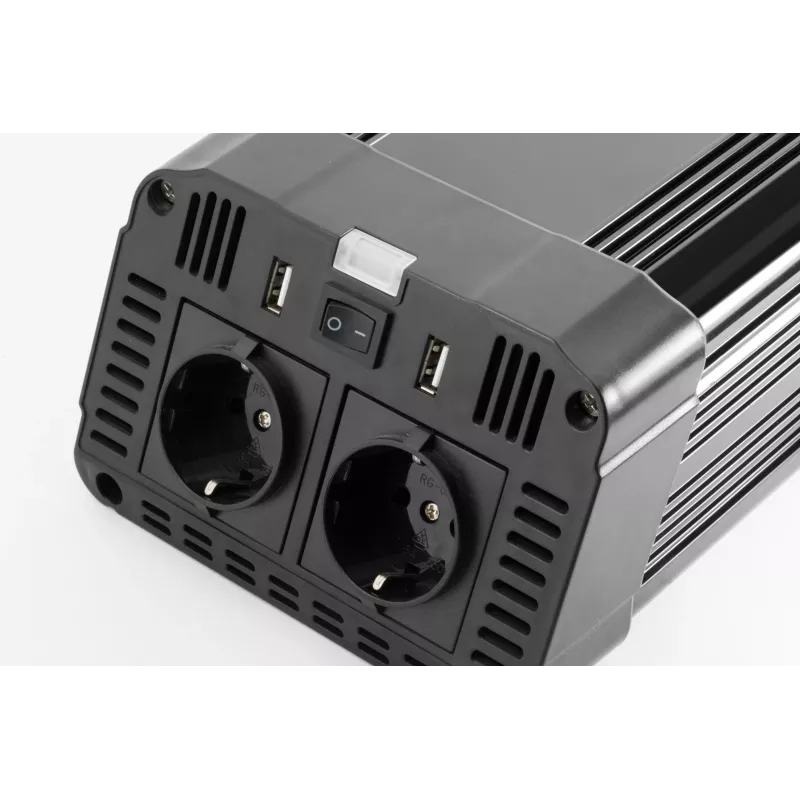 Technaxx TE16 convertidor de tensión 1200W