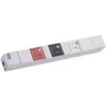 Bachmann Inline PDU Basic - Protección contra sobretensiones (Rack - montaje en rack) - AC 400 V - 3 fases - 1U - Cable 1,0m (800.2546)