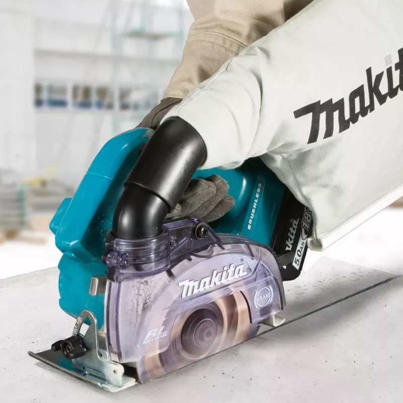 Sierra circular manual portátil Makita DCC500Z 12,5 cm verde