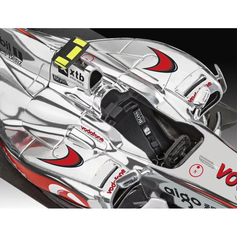 Maqueta de plástico REVELL McLaren Mercedes MP4-25 Lewis Hamilton — escala 1:24