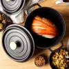 Olla de hierro fundido Russell Hobbs 24 cm, negra