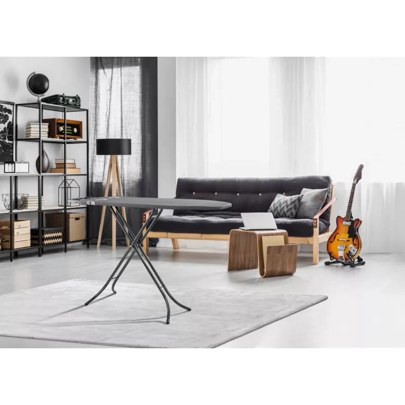 Leifheit Classic M Black 72486 tabla de planchar de tamaño completo, 120 x 38 cm, altura 69–88 cm, negra