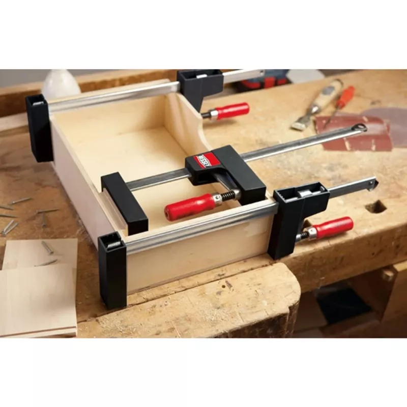 Sargento Bessey UniKlamp UK100, 1000 mm de longitud, 80 mm de apertura, negro/rojo