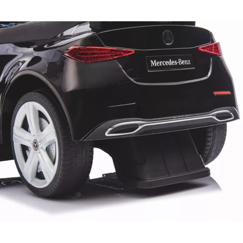 Vehículo Mercedes C-Class S negro