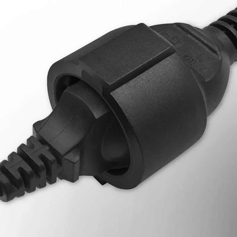 Adaptador de red QOLTEC IEC 320 C14 a enchufe francés, cable de 0,15 m