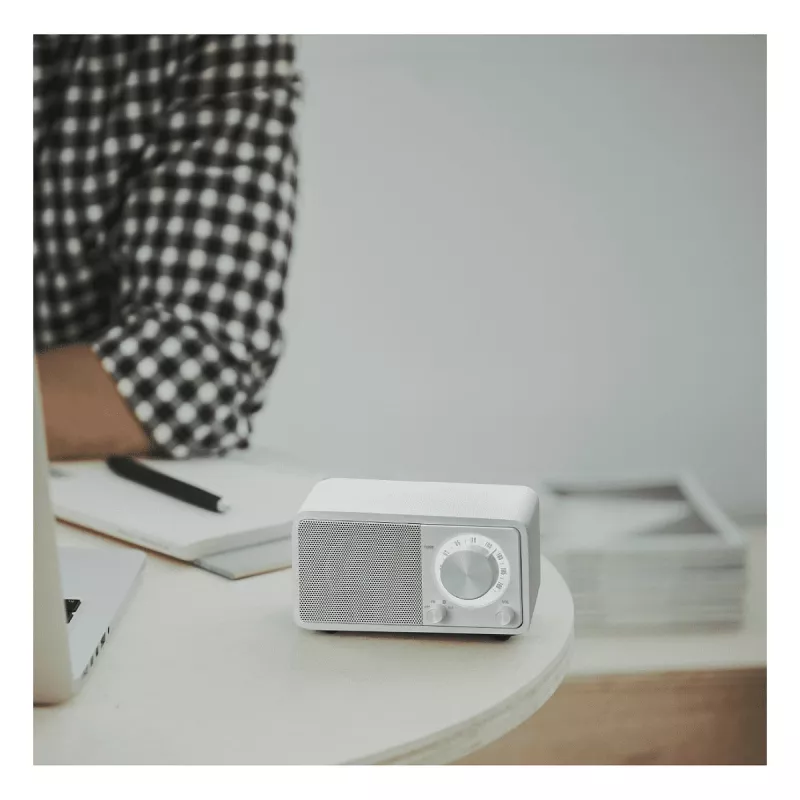 Radio portátil Sangean WR-7 FM 4 Ω 2600 mAh batería