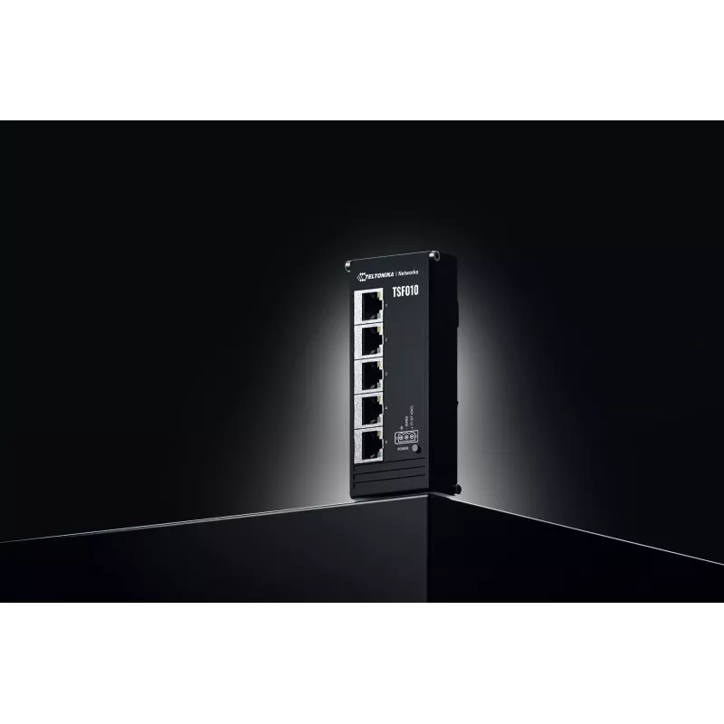 Teltonika NETWORKS TSF010 Switch Ethernet plano, no gestionado, Fast Ethernet (10/100), carril DIN, negro