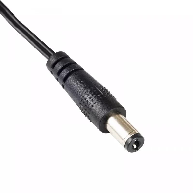 Fuente de alimentación universal Akyga AK-TB-11 9 V / 1 A, 9 W, conector de 5,5 x 2,1 mm, 1,5 m