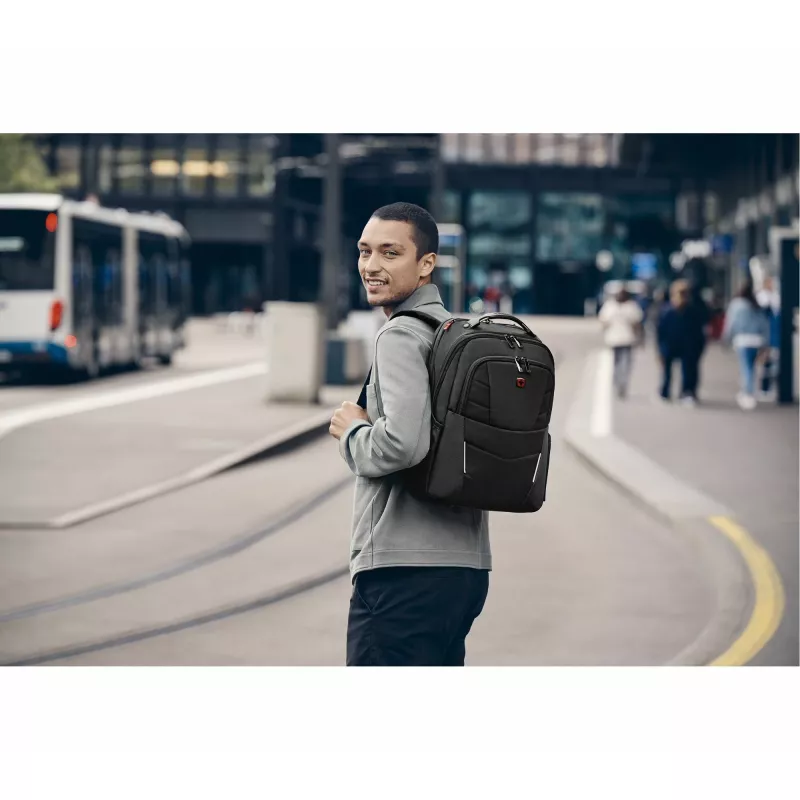 Wenger Altair 653186 mochila para portátil de 15,6" con compartimento para tableta, poliéster, negra