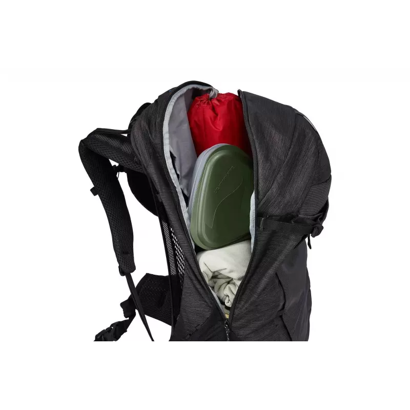 Mochila de hombre Thule 4503 Topio 30L negra