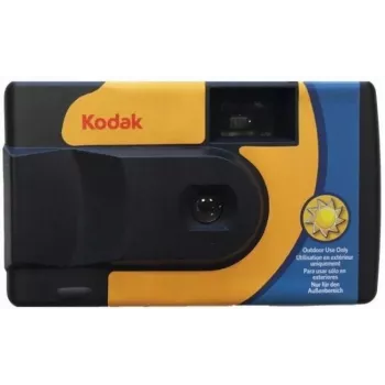 Cámara Kodak DAYLIGHT, cámara desechable fotográfica con película en color para 39 fotos. Sin flash incorporado.