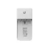 Conmutador UBIQUITI NanoSwitch Gigabit Ethernet PoE, 4x Gigabit RJ-45, 4x puertos PoE, presupuesto 36 W, 24 V DC