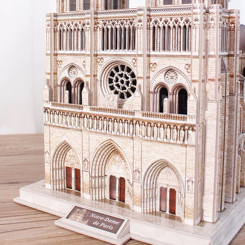 Puzle 3D CubicFun Notre Dame, 293 piezas, maqueta a escala de la catedral
