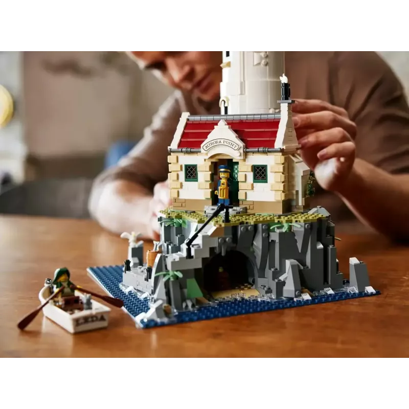 LEGO Ideas 21335 Faro motorizado – 2065 piezas, luz giratoria motorizada, 18+
