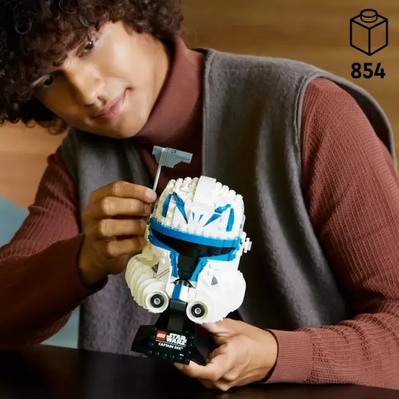 Casco de exposición construible LEGO Star Wars Captain Rex 75349 — 854 piezas, pieza de coleccionista para adultos (18+)