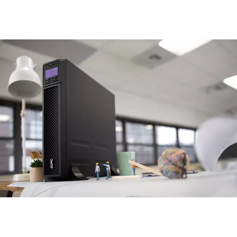 APC Smart-UPS On-Line, 2200VA, torre, 230V, 8x C13+2x salidas IEC C19, SmartSlot, autonomía ampliada, sin kit de raíles