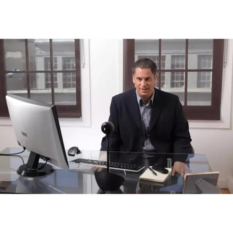 Cámara de conferencia Logitech BCC950, Full HD, 1920x1080, 30 fps, campo de visión de 78°