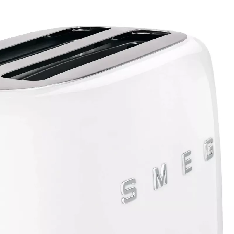 Tostadora Smeg 50's Style TSF02WHEU blanca