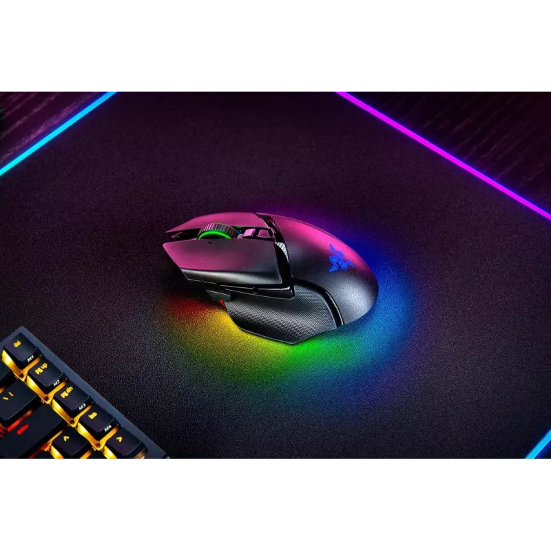 RAZER Basilisk V3 Pro – Ratón gaming inalámbrico personalizable con rueda basculante Razer HyperScroll