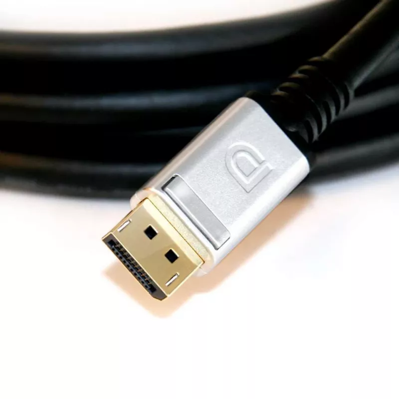 Club 3D CAC-1069 cable DisplayPort 1.4 HBR3 8K 60 Hz, 32,4 Gbps, DSC, HDR, certificado VESA, M/M, 4 m, negro