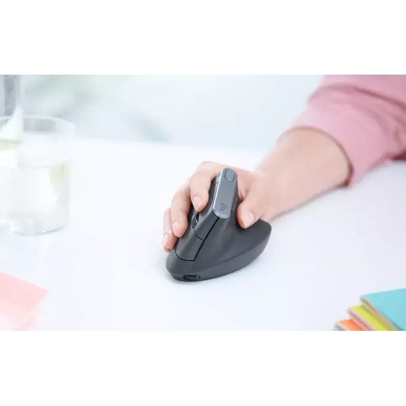 Ratón inalámbrico ergonómico Logitech MX Vertical, MX Vertical, 4000 DPI, RF Wireless + Bluetooth, para diestros, grafito, uso de oficina