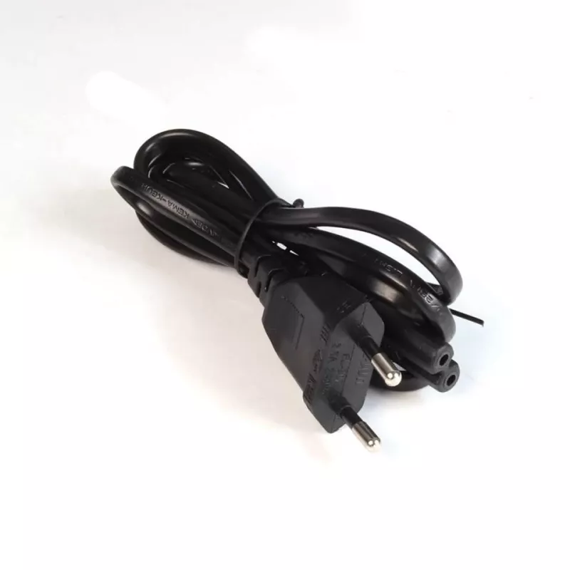 Cargador CLUB3D USB Type A y C, 5 puertos hasta 111 W