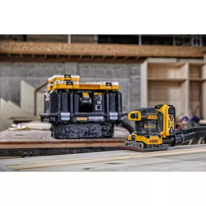 Lijadora portátil DeWALT DCW200N-XJ