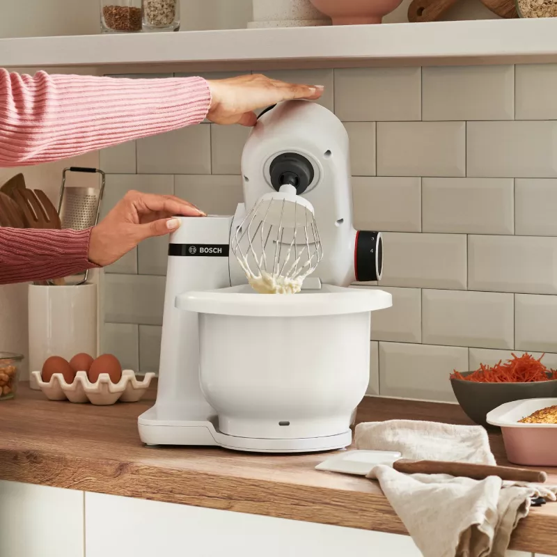 Robot de cocina Bosch Serie 2 MUMS2AW00 — 700 W, bol de 3,8 L, 4 velocidades, blanco