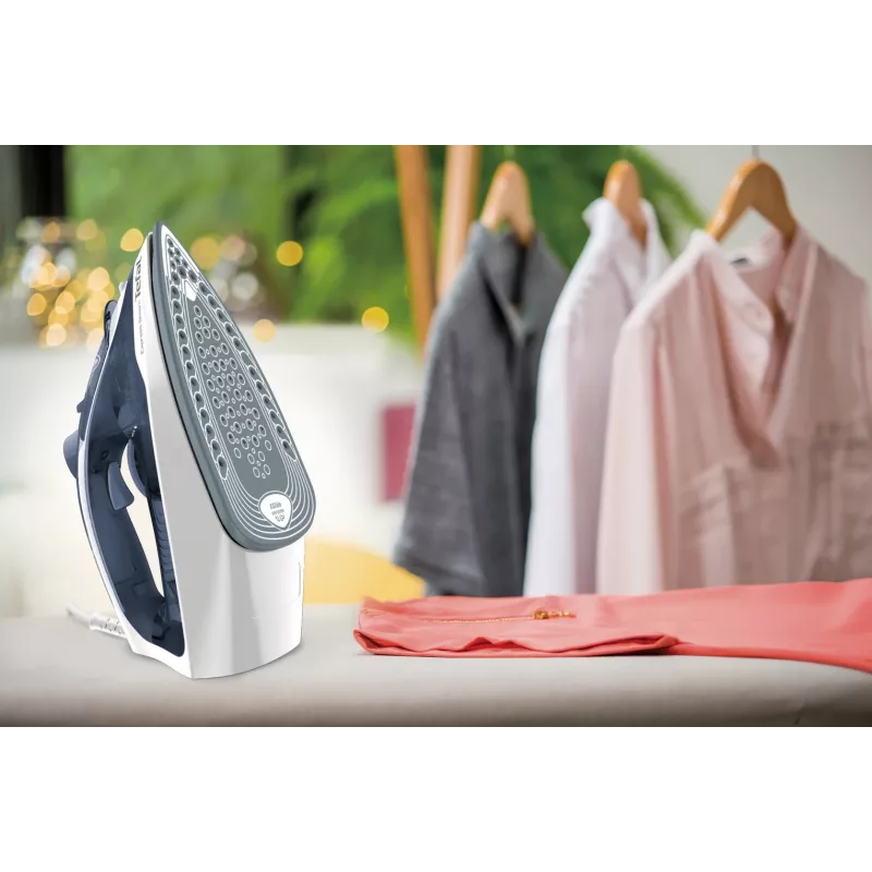 Plancha Tefal Express Steam FV2837 en seco y vapor con suela Cerilium 2400 W azul, gris, blanco