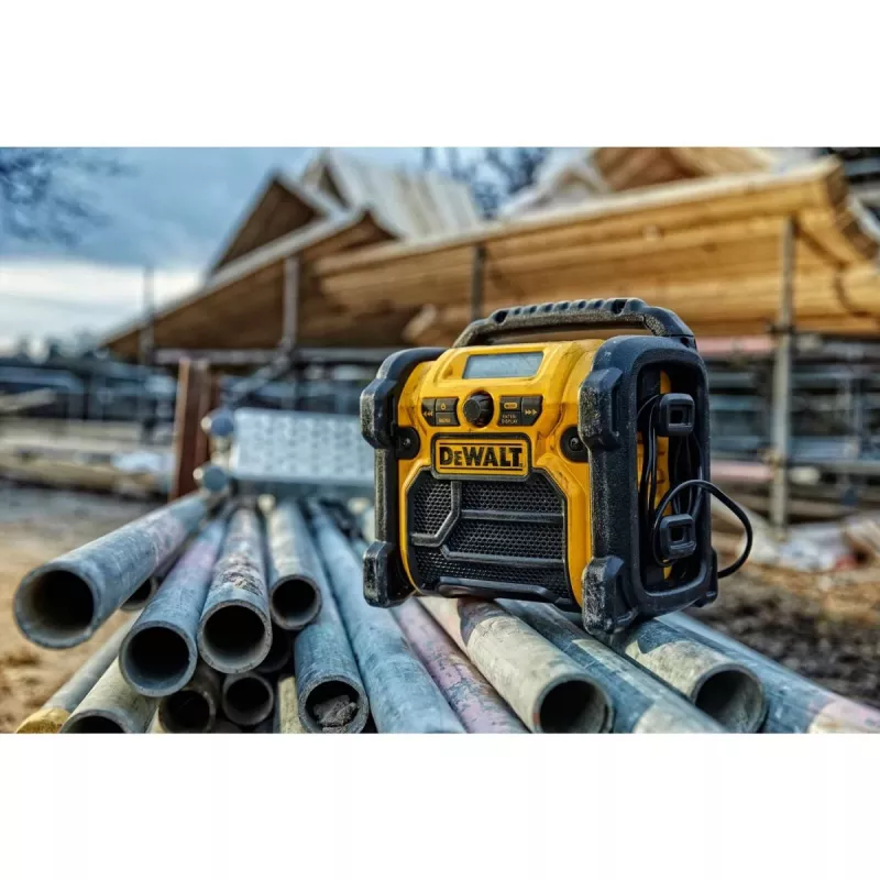 Radio compacta inalámbrica Li-Ion DAB+/FM DEWALT – solo herramienta