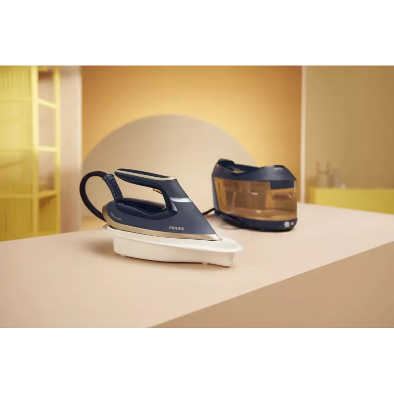 Philips PerfectCare 6000 Series PSG6066/20 centro de planchado, 2400 W, 8 bar, golpe de vapor de 600 g/min, depósito de 1,8 l, suela SteamGlide Advanced, negro/marrón