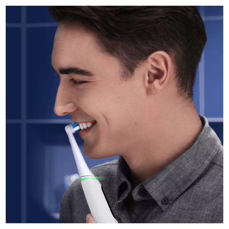 Oral-B iO 6 cepillo de dientes vibratorio para adultos blanco