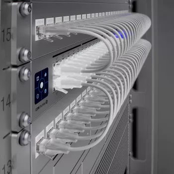 Switch UBIQUITI NETWORKS UniFi USW-PRO-MAX-48 48 puertos PoE PoE++