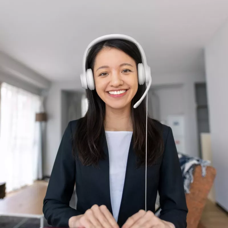 Auriculares LOGITECH – H390 – USB-A – Blanco crema