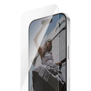 Protector de pantalla PanzerGlass SAFE. by ® iPhone 17 | iPhone 16 Pro | Ultra-Wide Fit con EasyAligner
