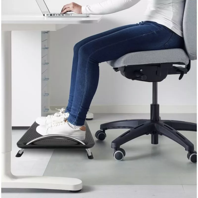 Techly ICA-FR 13 reposapiés ergonómico ajustable, ajuste de ángulo, antideslizante, 43 x 28 cm, negro
